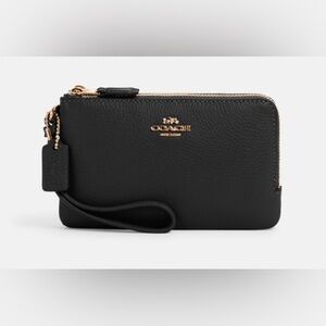 COACH - NEW Double Corner Zip Wristlet. Black